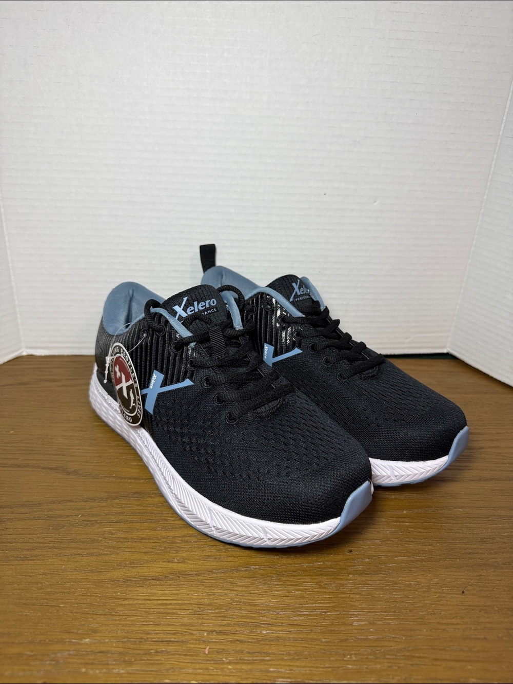 NEW! Xelero Steadfast Women's Black/Periwinkle Orthopedic Shoes Size 9.5